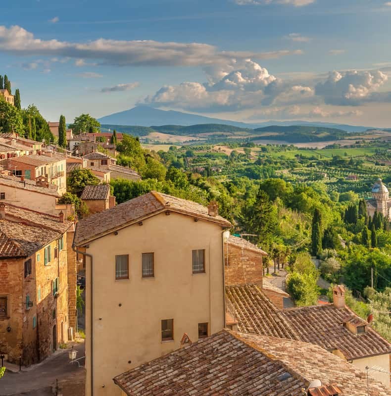 From Rome: Tuscany, Montepulciano Tour with Wine & Lunch